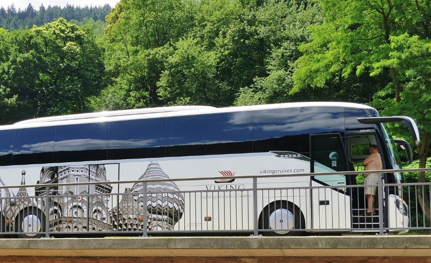 prag autobusom